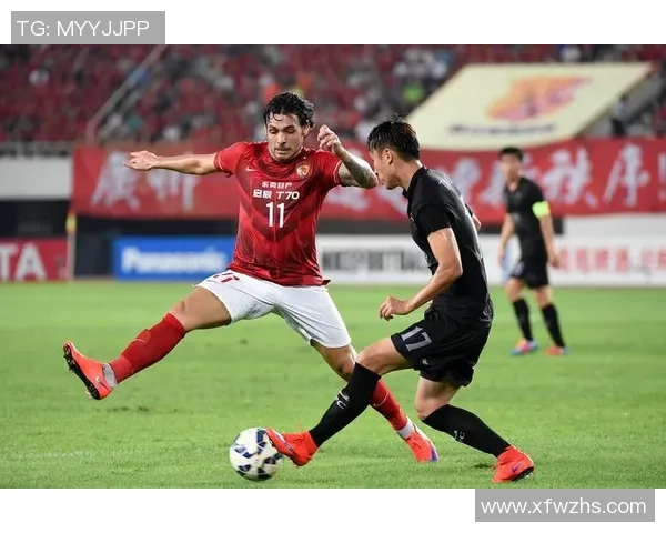 足球明星赛场上的搞笑瞬间与尴尬动作大盘点 足球明星赛场上的搞笑瞬间与尴尬动作大盘点